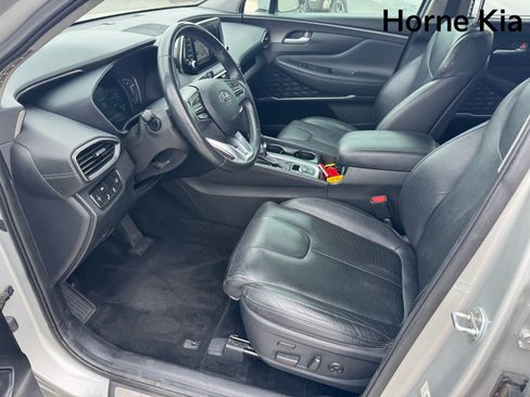 Used 2019 Hyundai Santa Fe FWD w/ Cargo Package image 9