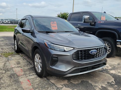 Used 2024 Ford Escape Active w/ Tech Pack #2 FWD image 6