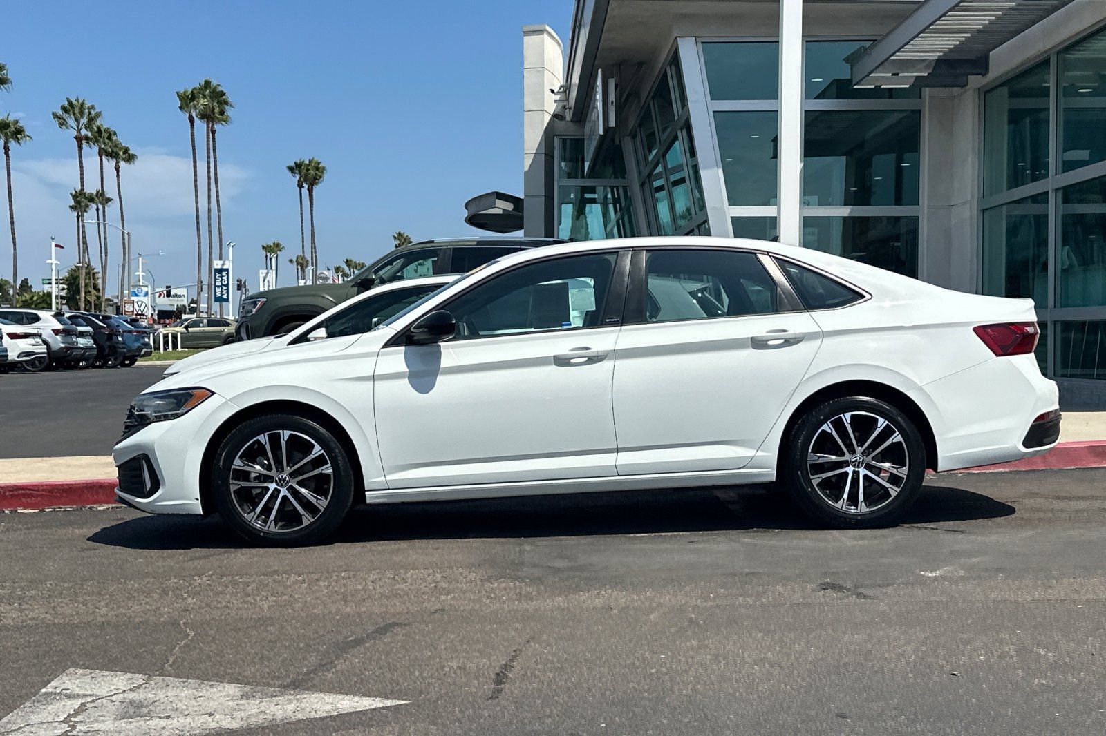 Used 2023 Volkswagen Jetta Sport FWD image 8