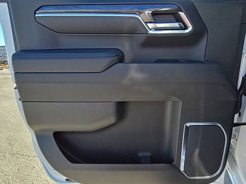 Certified 2025 Chevrolet Silverado 1500 LTZ w/ LTZ Premium Package image 29