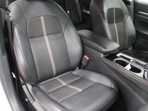 Used 2024 Nissan Altima 2.5 SR FWD image 27