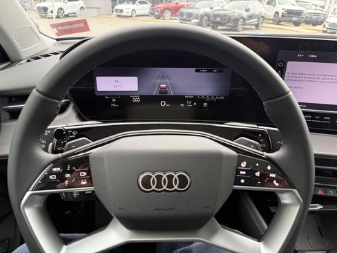 New 2026 Audi Q3 quattro 2.0T AWD/4WD image 35