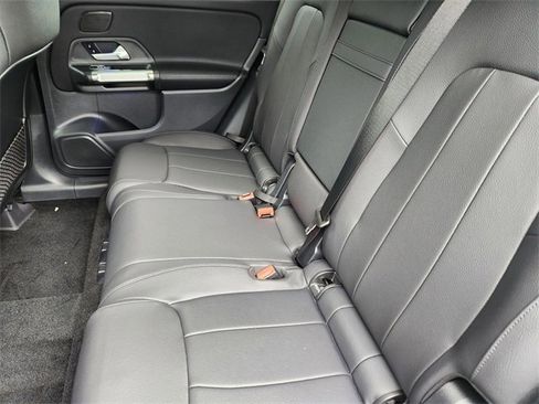 Certified 2026 Mercedes-Benz GLB 250 4MATIC image 12