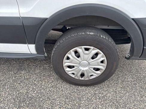 Used 2024 Ford Transit 250 Low Roof w/ Exterior Upgrade Package image 9