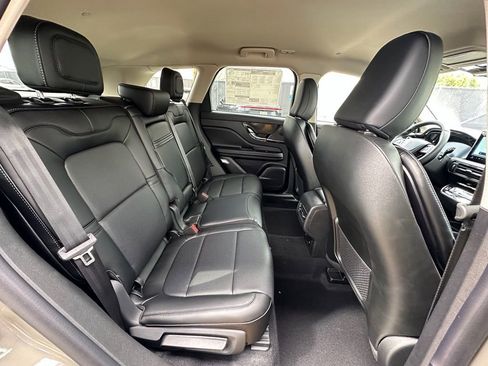 New 2026 Lincoln Corsair Reserve w/ Jet Appearance Package image 23