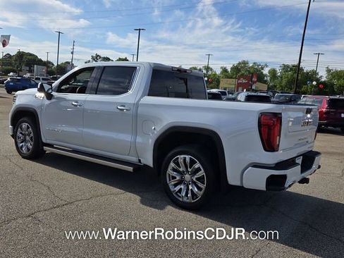 Used 2026 GMC Sierra 1500 Denali AWD/4WD image 10