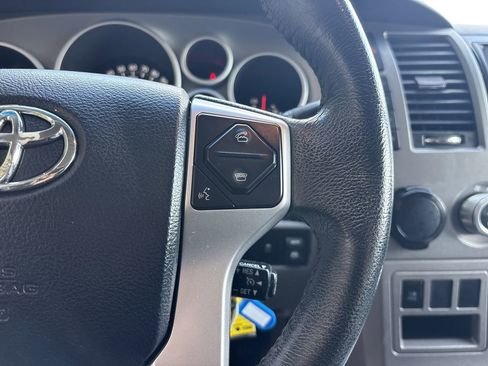 Used 2015 Toyota Sequoia Limited image 23