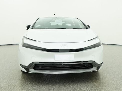 New 2026 Toyota Prius XLE FWD image 31