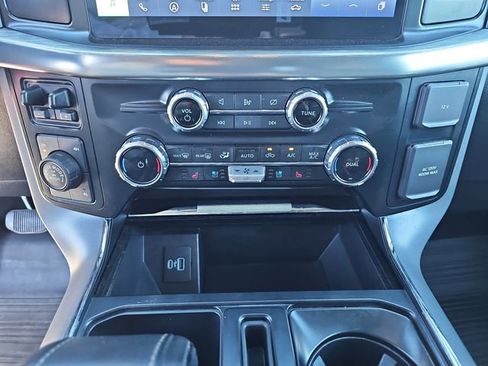 Used 2023 Ford F150 Lariat image 26
