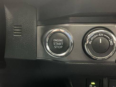 Used 2020 Toyota Tacoma TRD Sport w/ TRD Premium Sport Package image 20