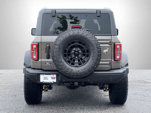 New 2026 Ford Bronco Badlands AWD/4WD image 19