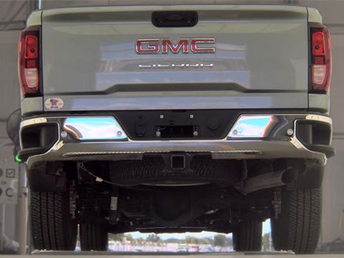 Used 2025 GMC Sierra 2500 Pro w/ 1SA Pro Safety Plus Package AWD/4WD image 7