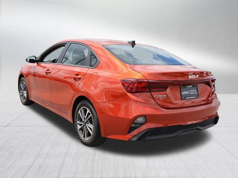 Used 2023 Kia Forte LXS FWD image 4