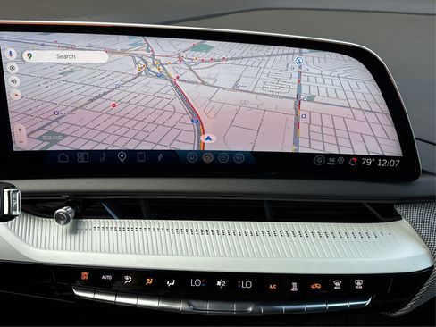 New 2025 Cadillac Optiq Sport 1 w/ LPO, Floor Liner Package image 25