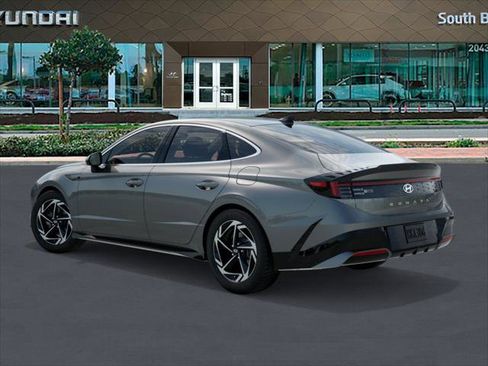 New 2026 Hyundai Sonata SEL image 5