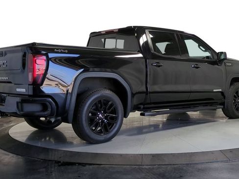 Used 2022 GMC Sierra 1500 Elevation w/ Preferred Package AWD/4WD image 10
