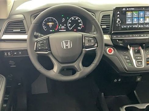 New 2026 Honda Odyssey EX-L image 4