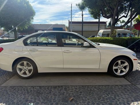 Used 2015 BMW 328i Sedan RWD image 4