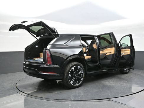 New 2026 Cadillac Escalade IQ Sport 2 w/ LPO, Floor Liner Package image 30
