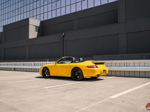 Used 2006 Porsche 911 Carrera S image 21