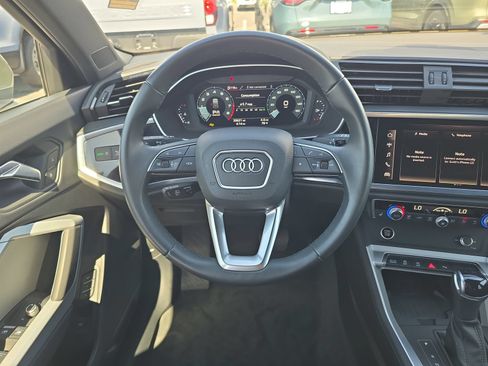 Used 2024 Audi Q3 2.0T Premium AWD/4WD image 10