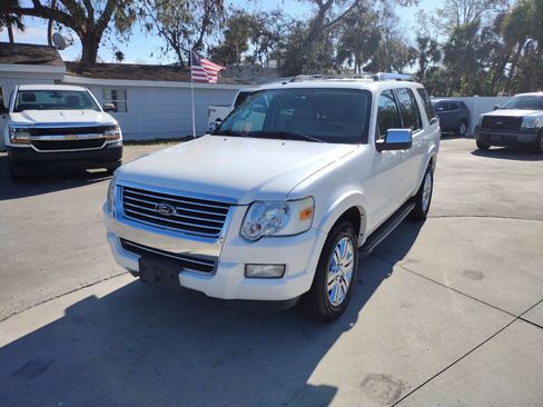 Used 2010 Ford Explorer Limited image 3