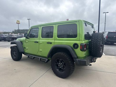 Used 2025 Jeep Wrangler Unlimited Sport AWD/4WD image 5