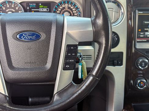 Used 2014 Ford F150 Platinum AWD/4WD image 28