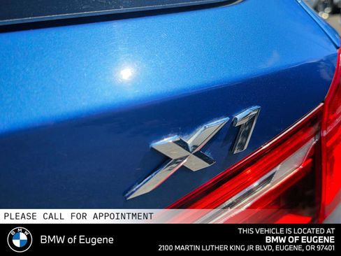 Used 2018 BMW X1 xDrive28i w/ M Sport Package AWD/4WD image 16