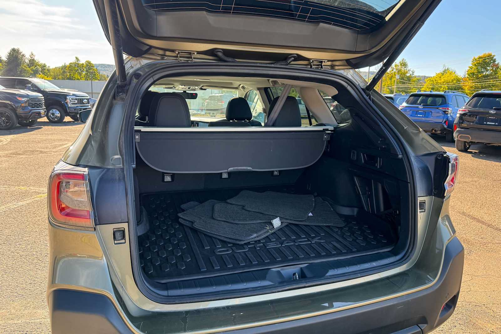 Certified 2025 Subaru Outback Onyx Edition AWD/4WD image 12