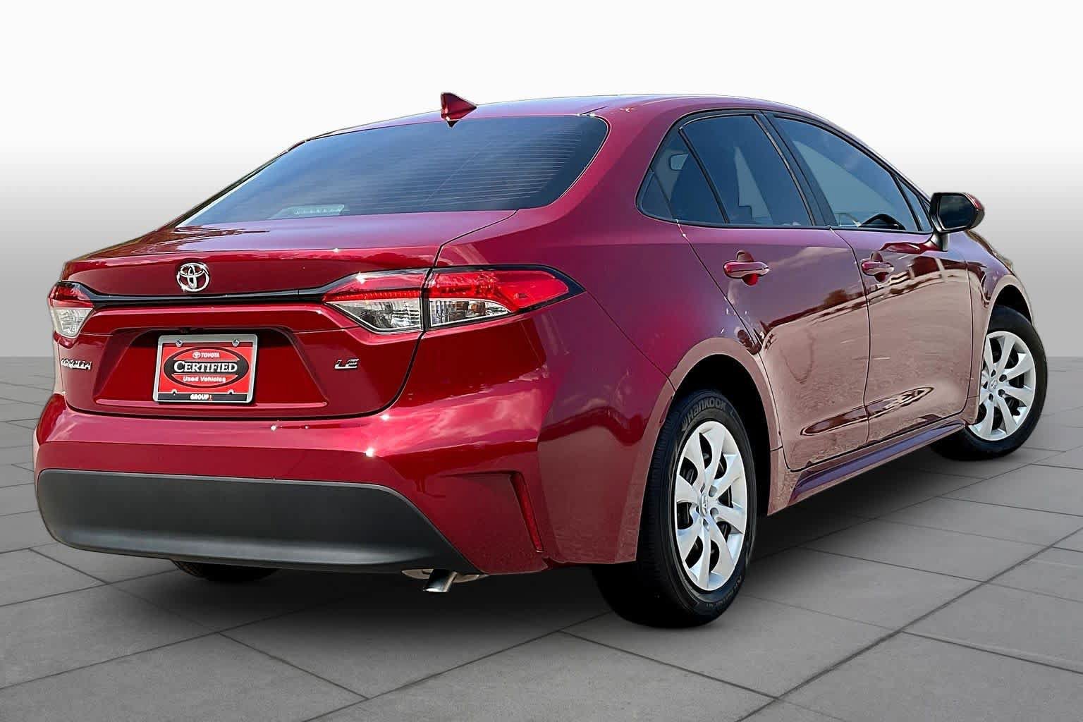 Used 2024 Toyota Corolla LE FWD image 13