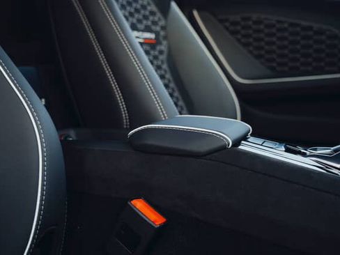 Used 2023 Lamborghini Huracan Tecnica image 39