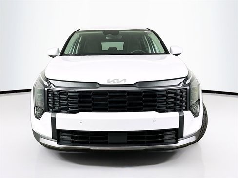 Used 2026 Kia Sportage LX image 5