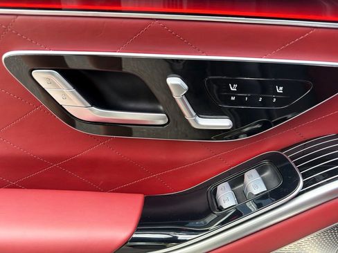 Used 2022 Mercedes-Benz S 580 4MATIC Sedan image 19