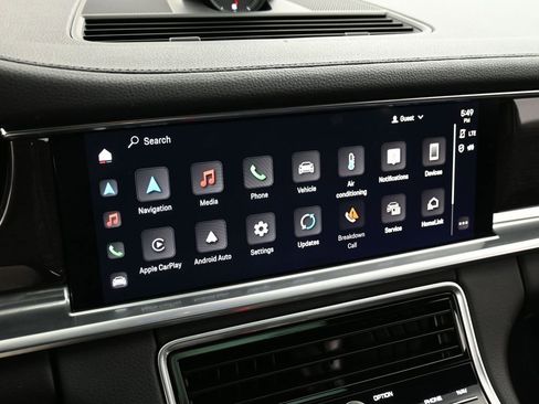 Certified 2023 Porsche Panamera 4 Platinum Edition image 21