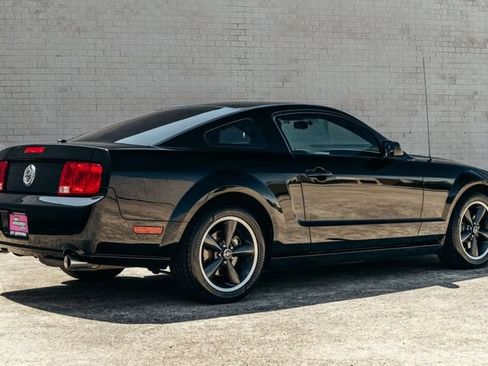 Used 2008 Ford Mustang GT Premium RWD image 32