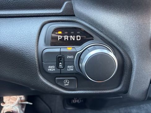New 2026 RAM 1500 Express AWD/4WD image 16