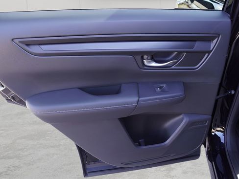 Used 2024 Honda CR-V EX image 10