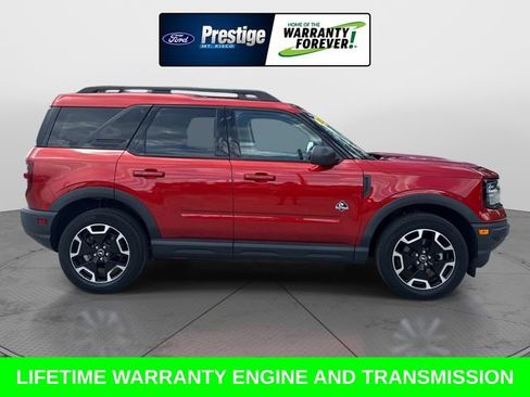 Used 2023 Ford Bronco Sport Outer Banks w/ Tech Package AWD/4WD image 3