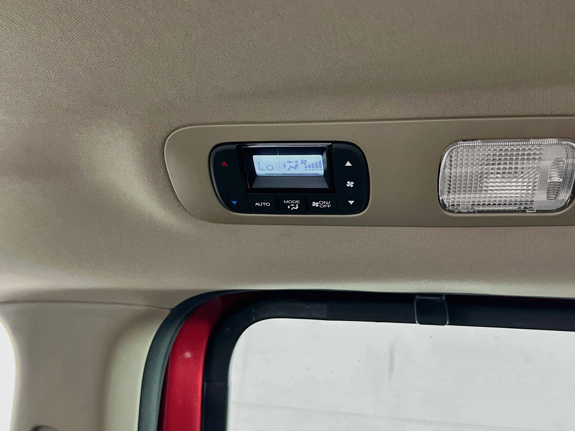Used 2023 Honda Odyssey EX-L image 25