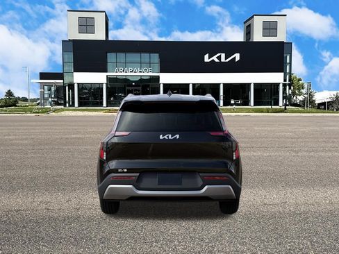 New 2026 Kia EV9 Wind AWD/4WD image 5