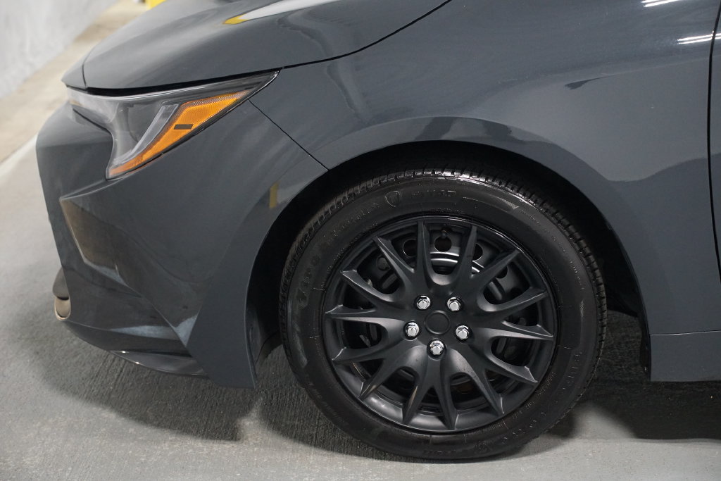 Certified 2026 Toyota Corolla LE FWD image 5