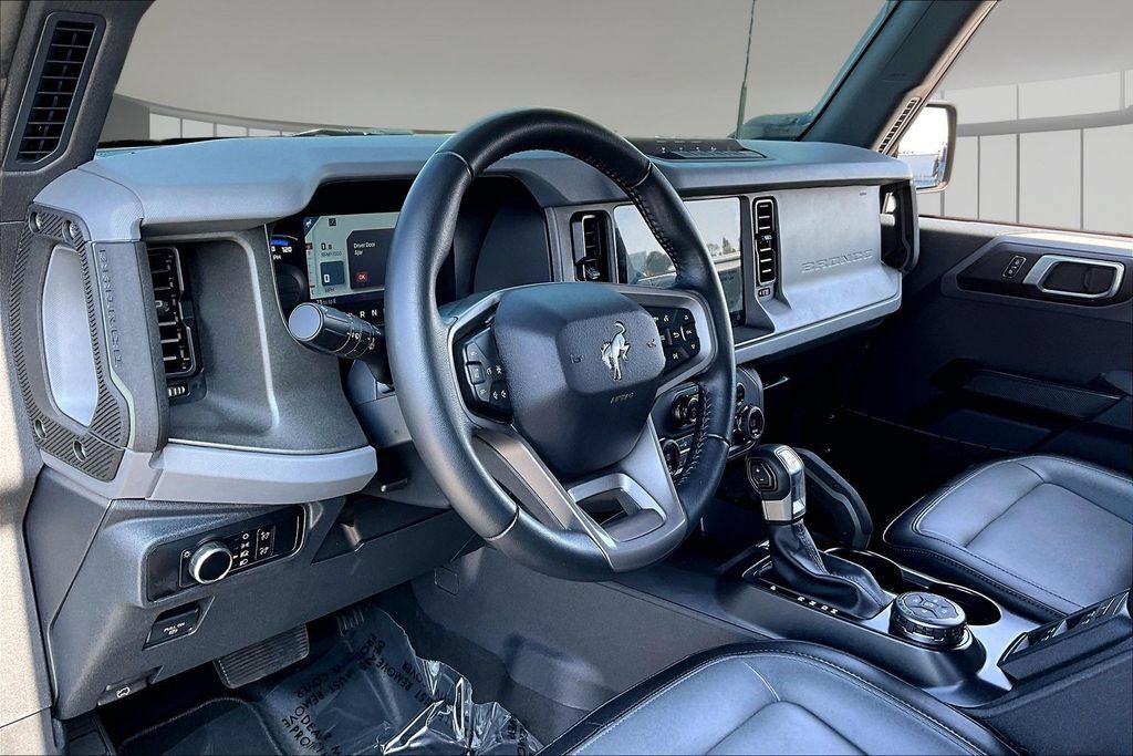 Used 2024 Ford Bronco Everglades AWD/4WD image 15