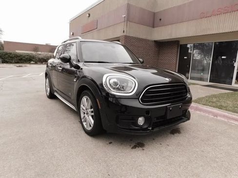 Used 2017 MINI Cooper Countryman ALL4 AWD/4WD image 3