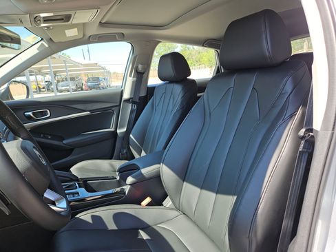 New 2026 Acura Integra image 15