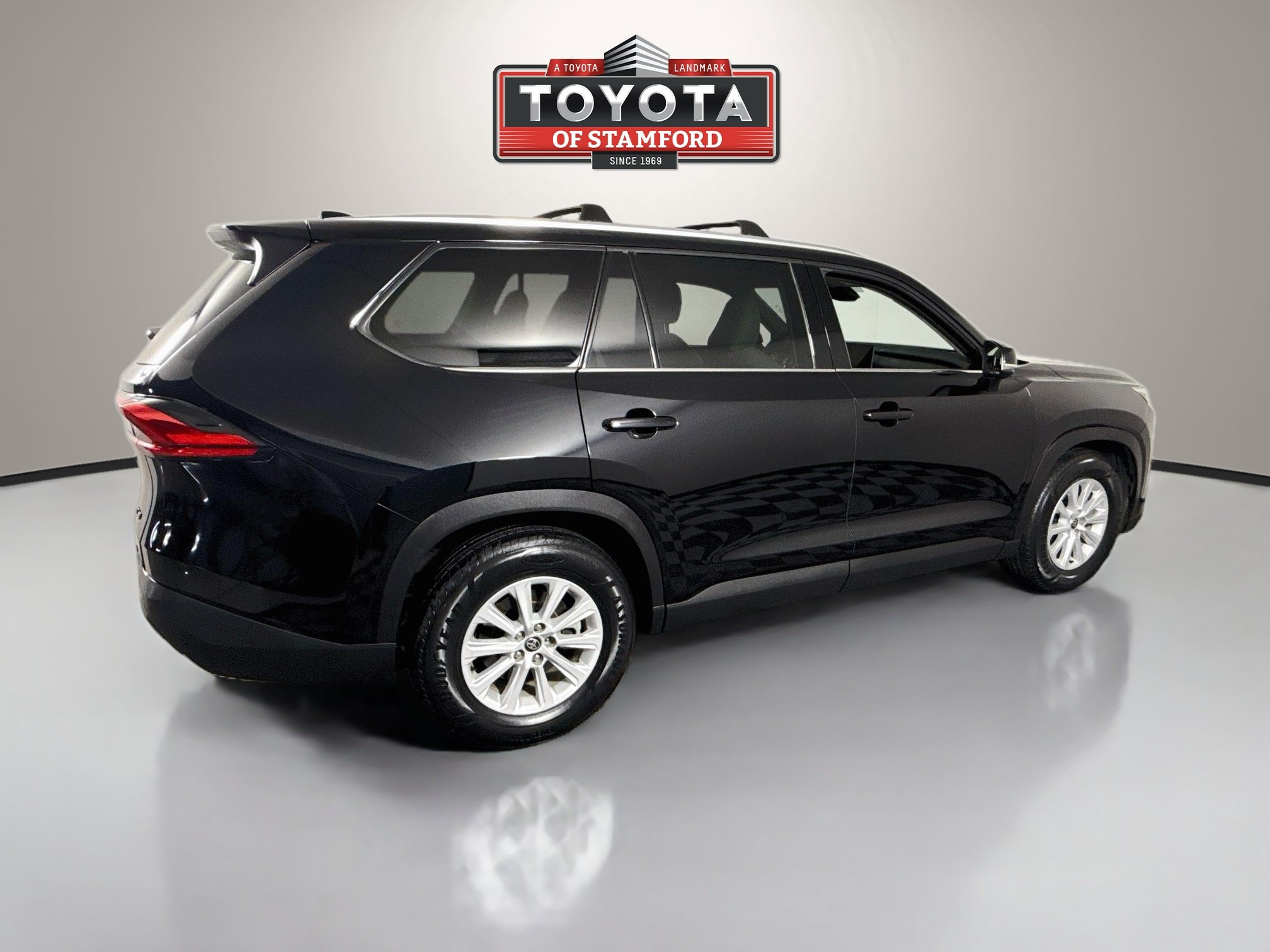 Used 2024 Toyota Grand Highlander AWD image 8