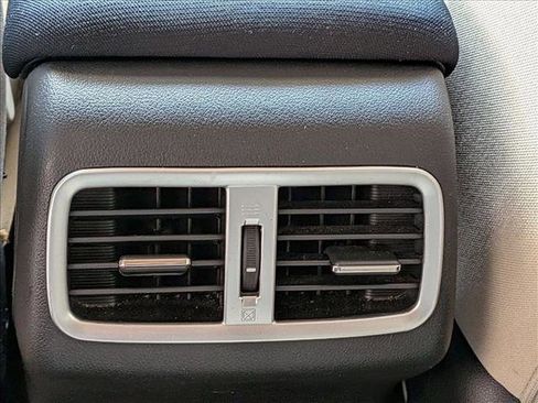 Used 2015 Honda CR-V EX image 16