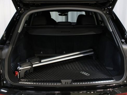 Used 2025 Audi Q5 Prestige image 30