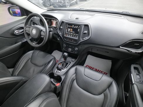 Used 2023 Jeep Cherokee Altitude Lux image 21