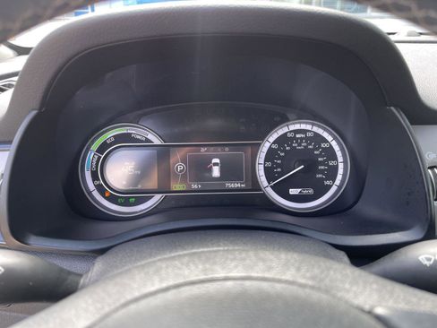 Used 2019 Kia Niro EX FWD image 19